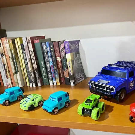 Apartament New Modern Duplex With Free Parking