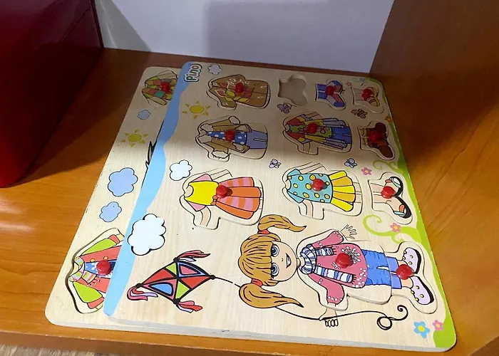 New Modern Duplex With Free Parking *